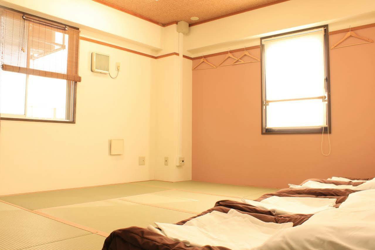 T&K Hostel Kobe Sannomiya East Kültér fotó