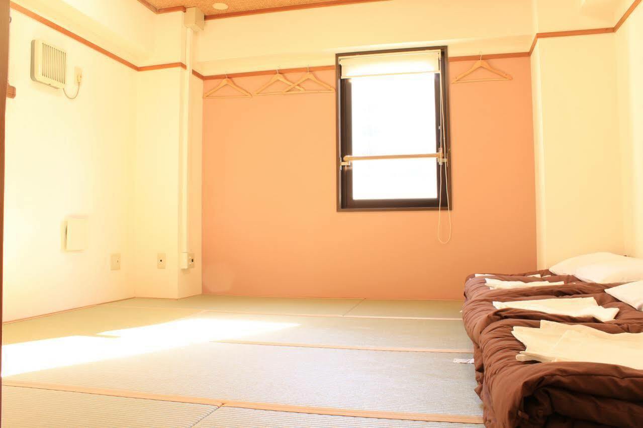 T&K Hostel Kobe Sannomiya East Kültér fotó