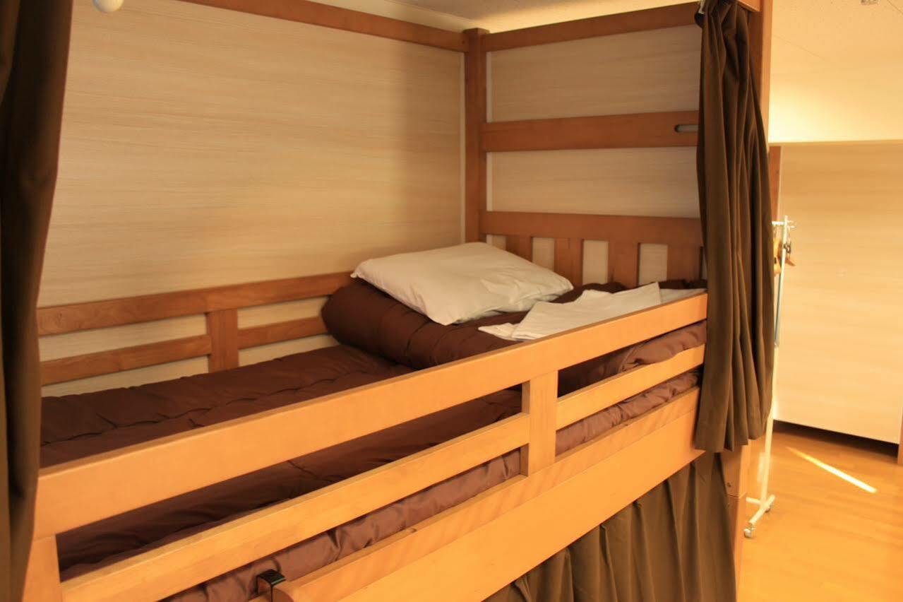 T&K Hostel Kobe Sannomiya East Kültér fotó